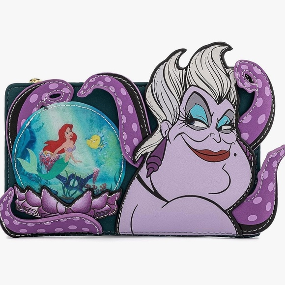 💜❤️NWT-Loungefly Disney Villains Scenes Ursula Crystal Ball Flap Wallet❤️💜 - Picture 1 of 10